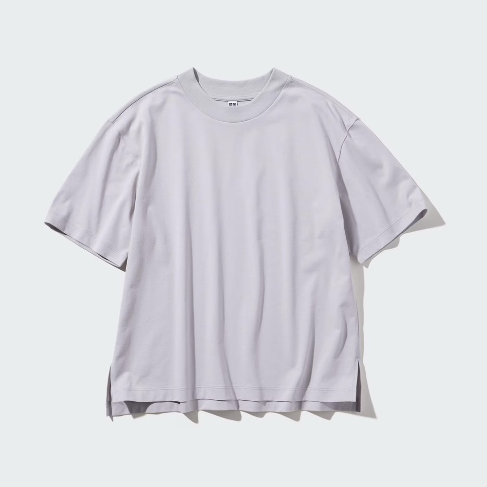 UNIQLO AIRism Cotton T-Shirt in Light Gray